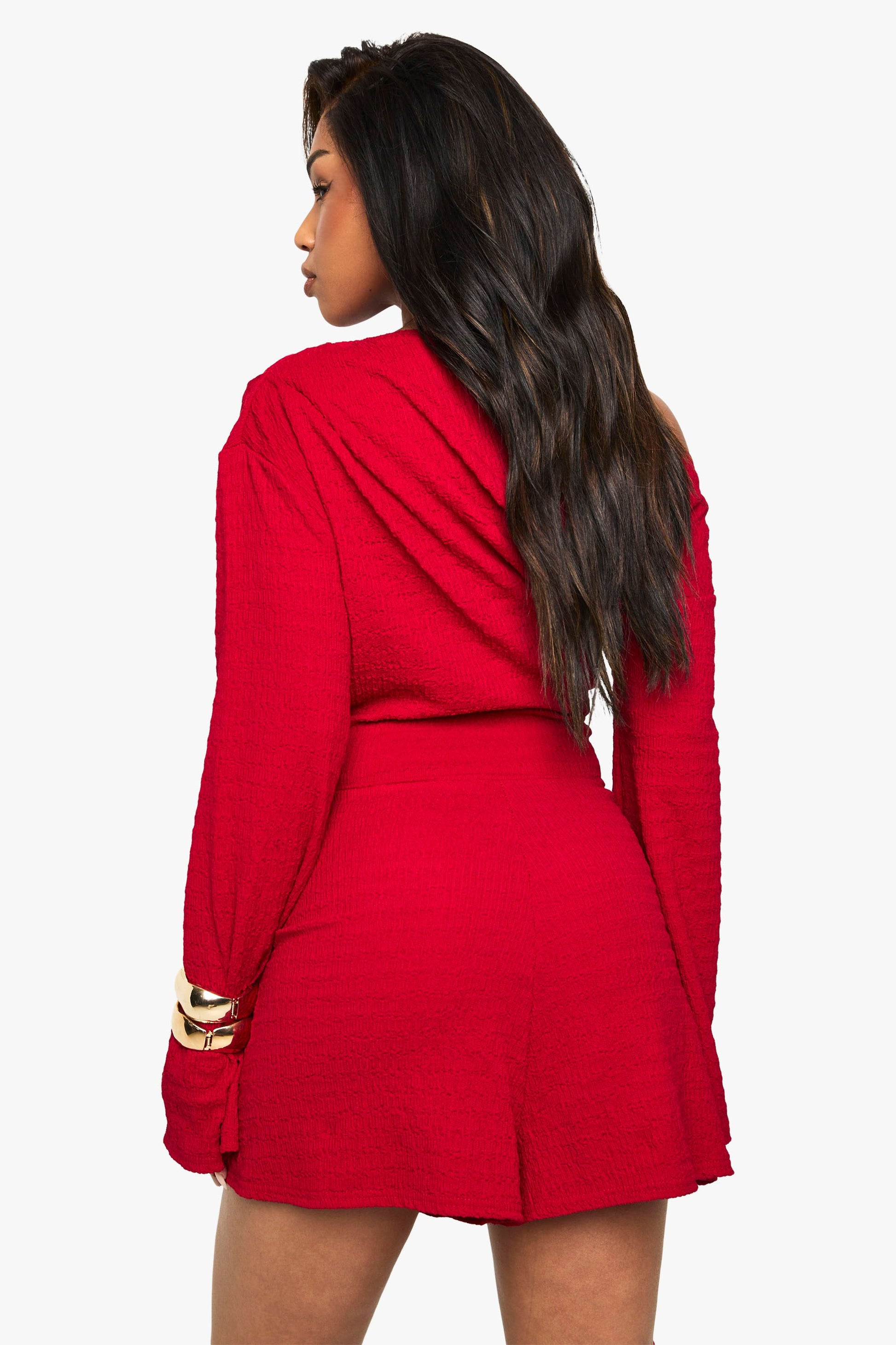 https://mediahub.prettylittlething.com/hzz25730_red_xl_1