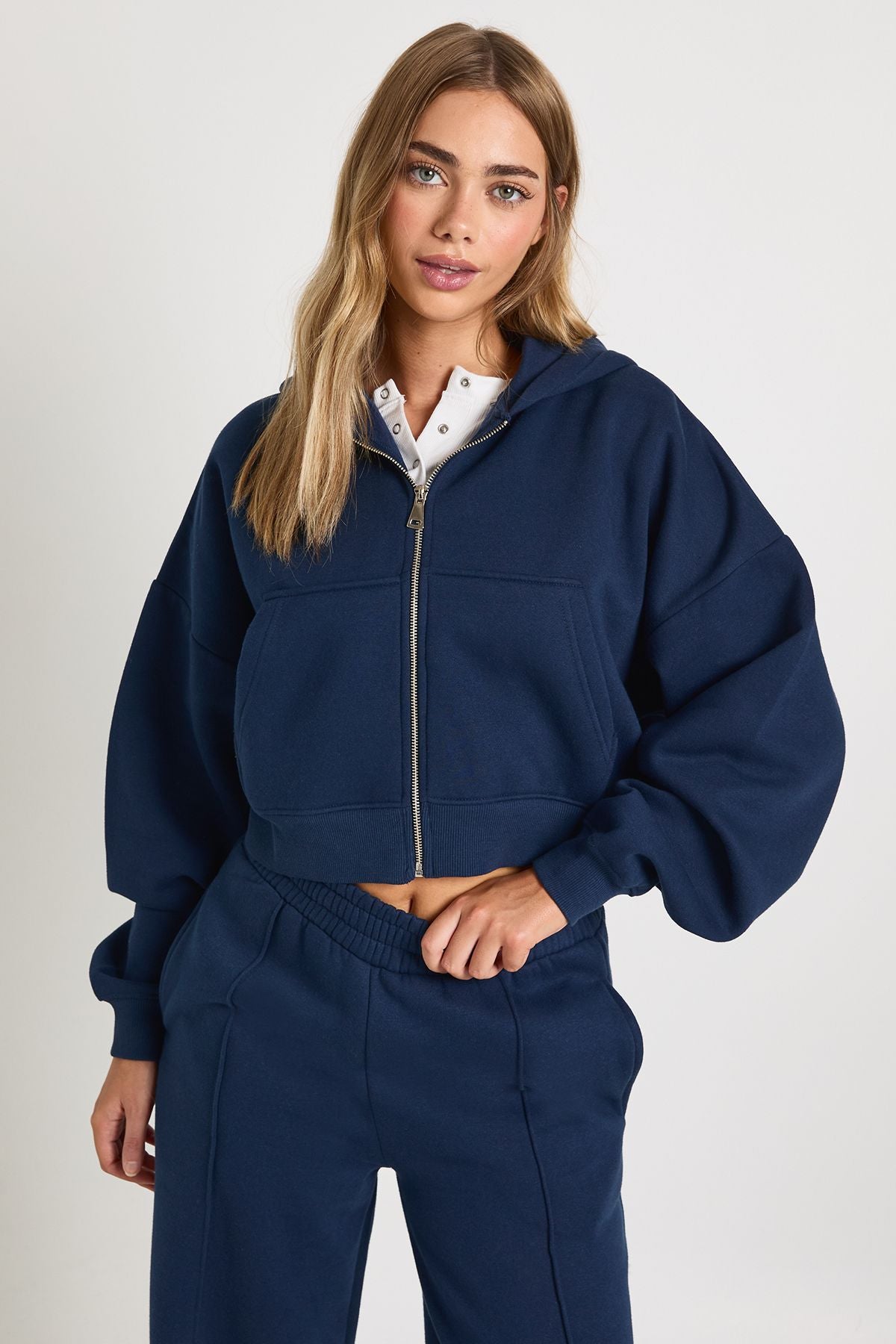https://mediahub.prettylittlething.com/hzz35631_navy_xl