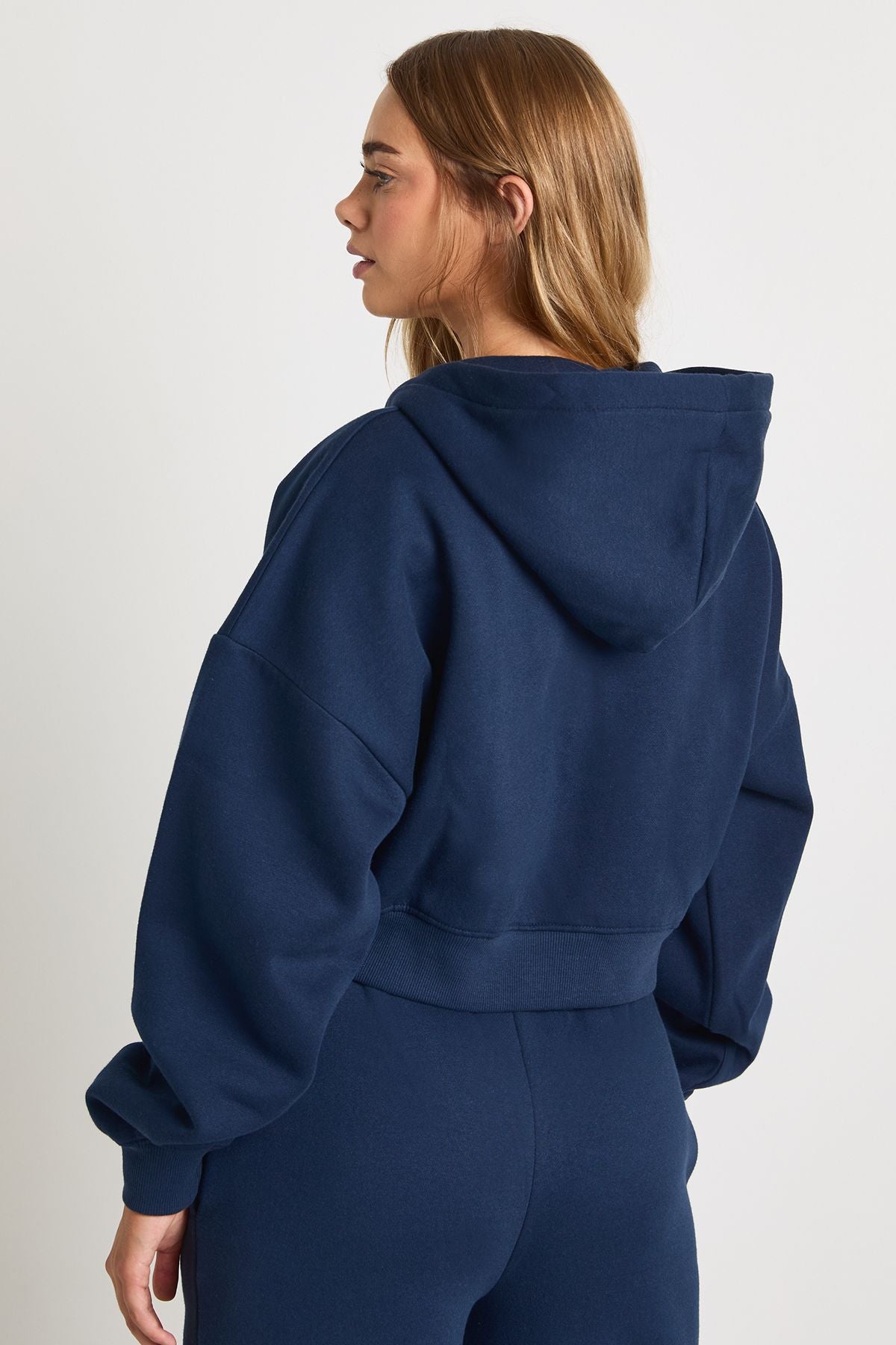 https://mediahub.prettylittlething.com/hzz35631_navy_xl_1
