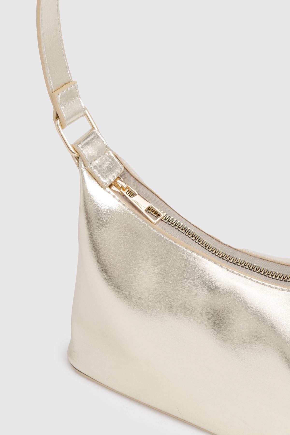 https://mediahub.prettylittlething.com/hzz42393_gold_xl_3