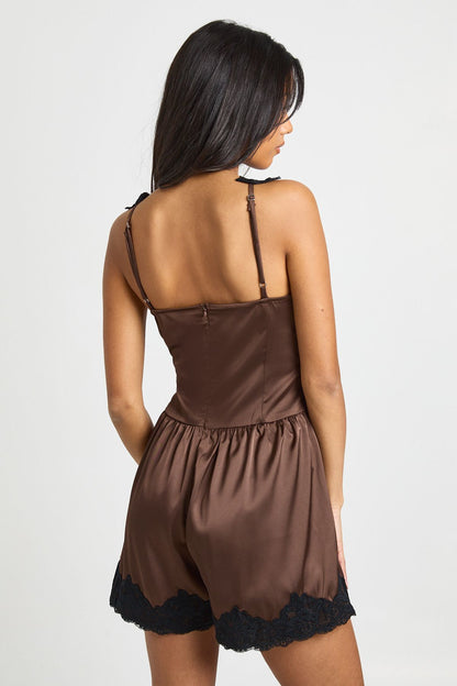 https://mediahub.prettylittlething.com/hzz43436_chocolate_xl_1