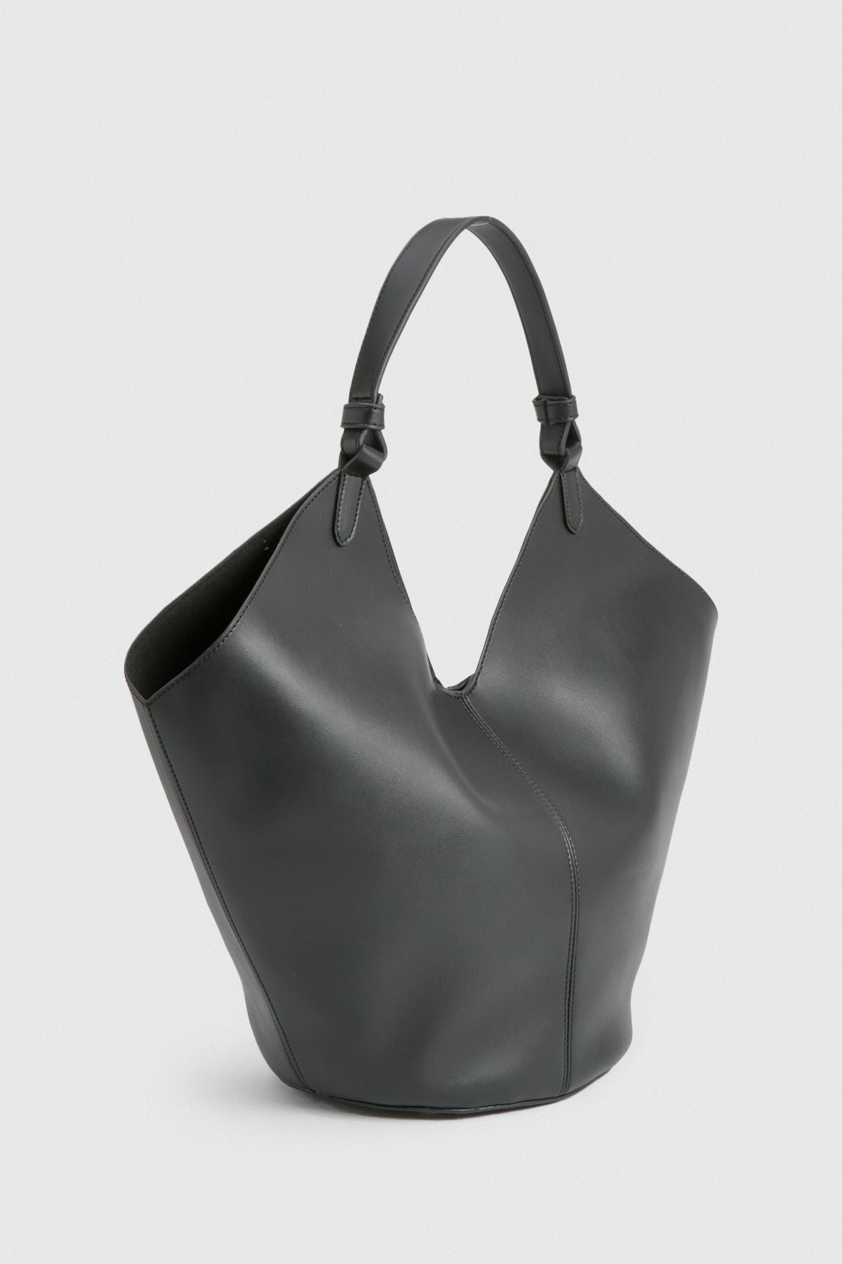 https://mediahub.prettylittlething.com/hzz43766_black_xl_2