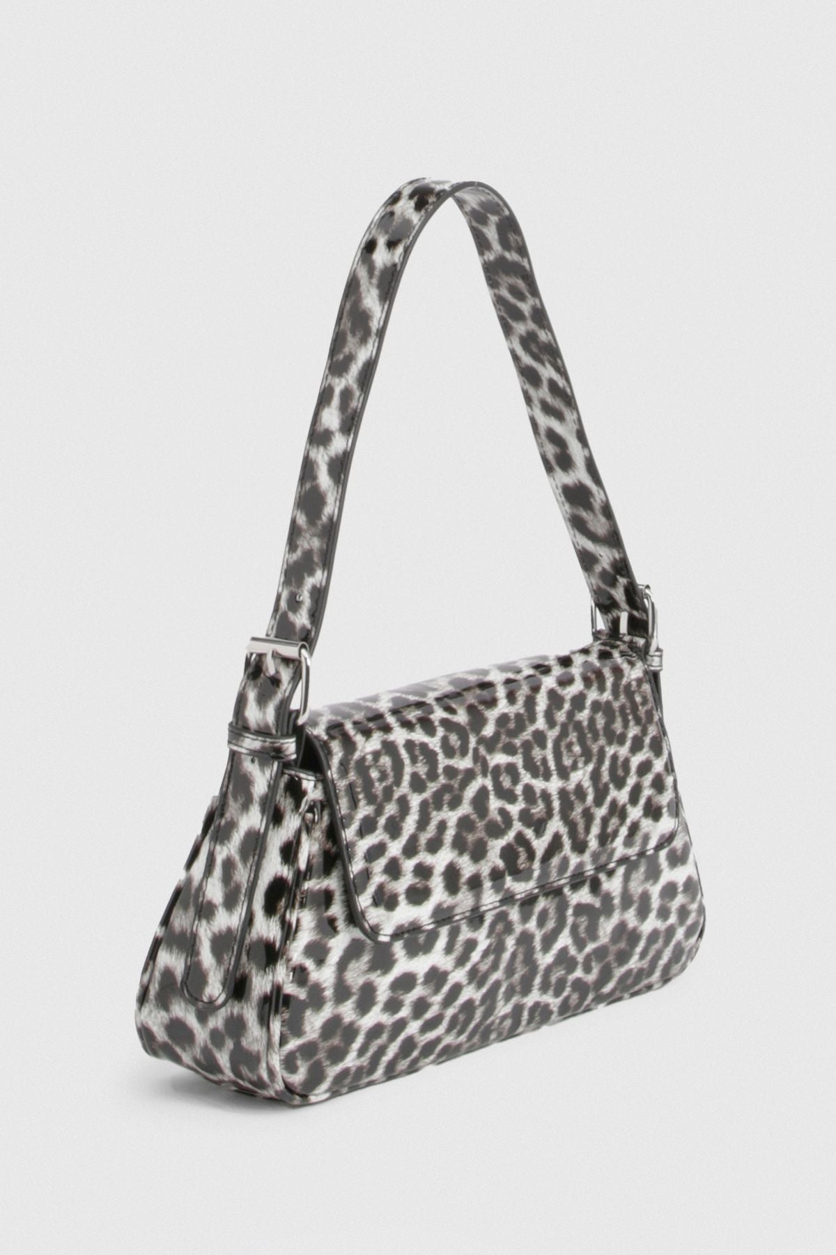 https://mediahub.prettylittlething.com/hzz43902_leopard_xl_2