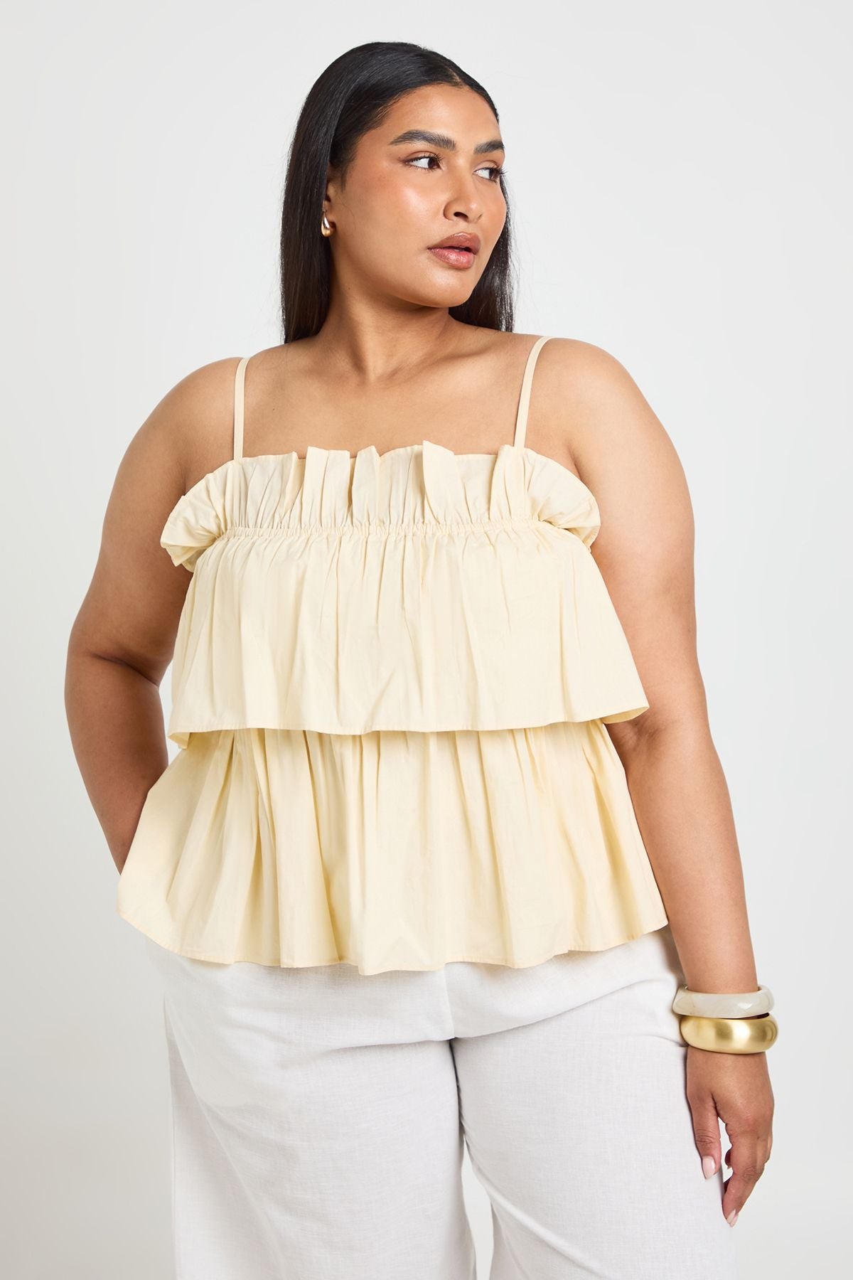 https://mediahub.prettylittlething.com/hzz44951_lemon_xl