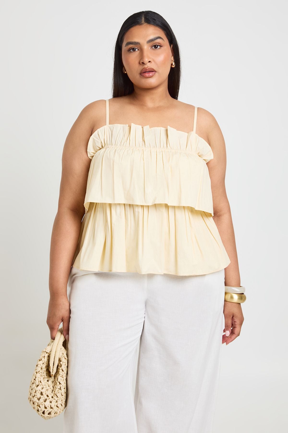 https://mediahub.prettylittlething.com/hzz44951_lemon_xl_2