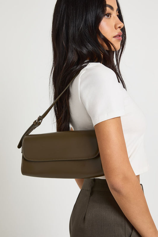 https://mediahub.prettylittlething.com/hzz45835_khaki_xl