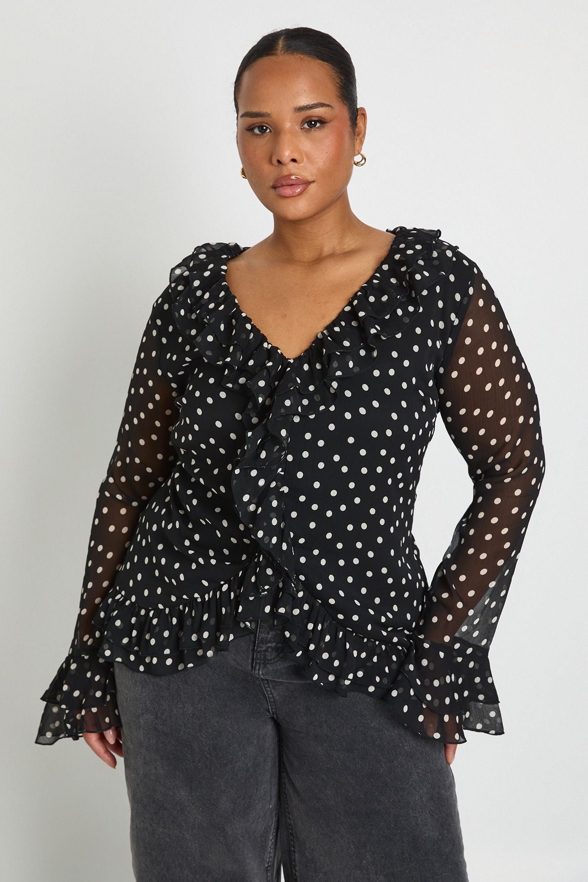 https://mediahub.prettylittlething.com/hzz46432_black_xl
