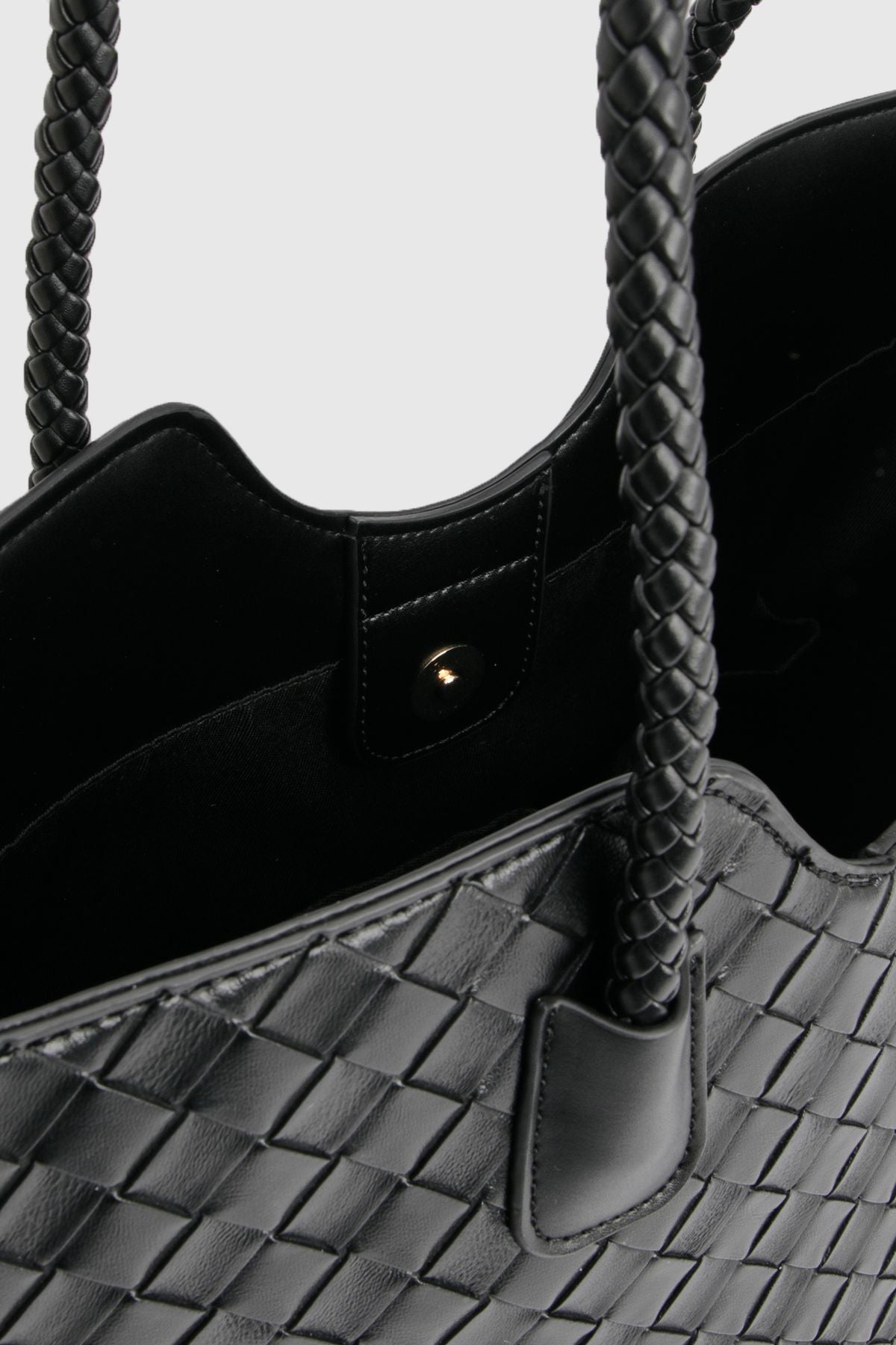 https://mediahub.prettylittlething.com/hzz47611_black_xl_3