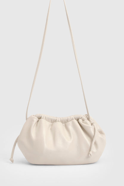 https://mediahub.prettylittlething.com/hzz48292_ecru_xl_1