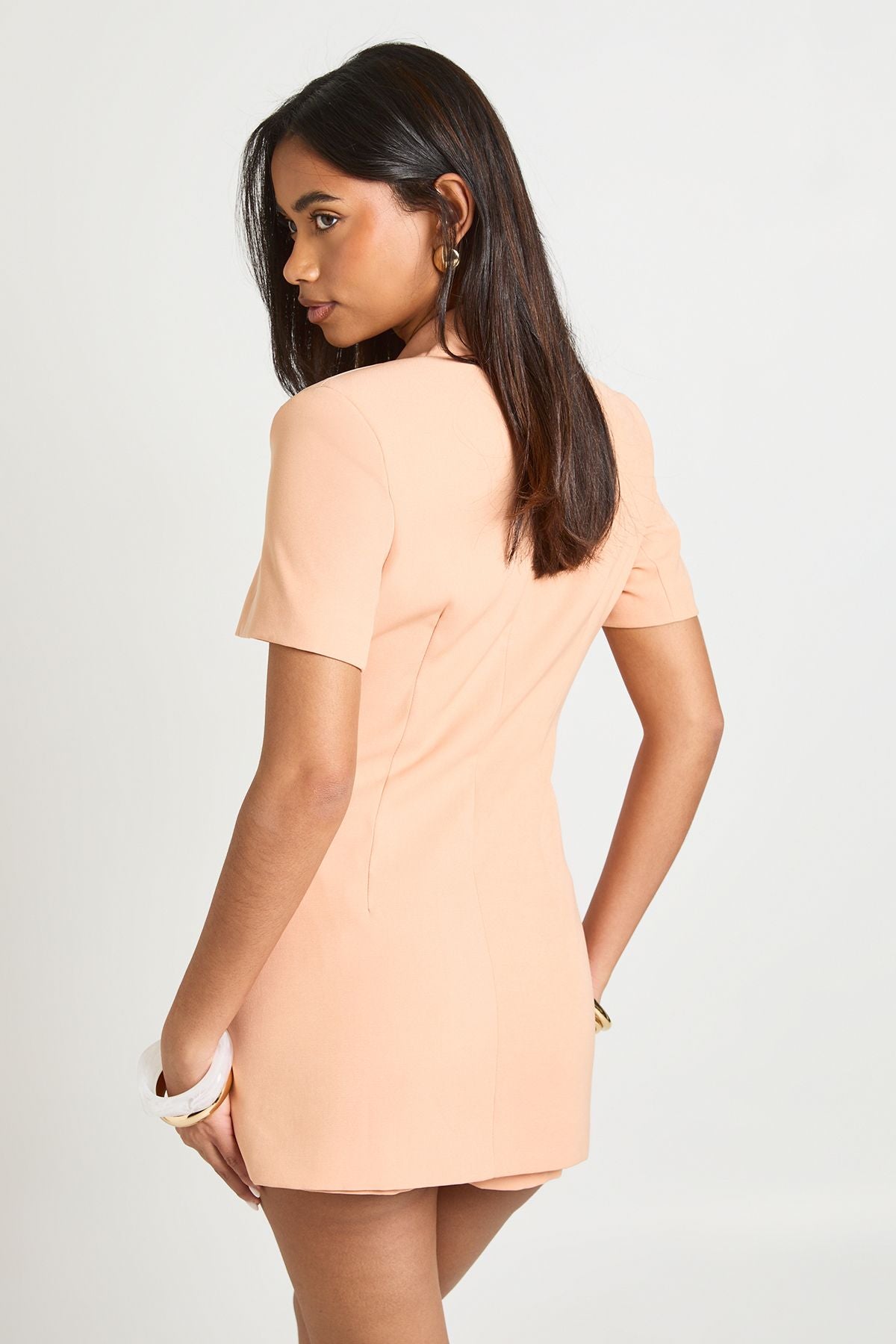 https://mediahub.prettylittlething.com/hzz50631_peach_xl_1