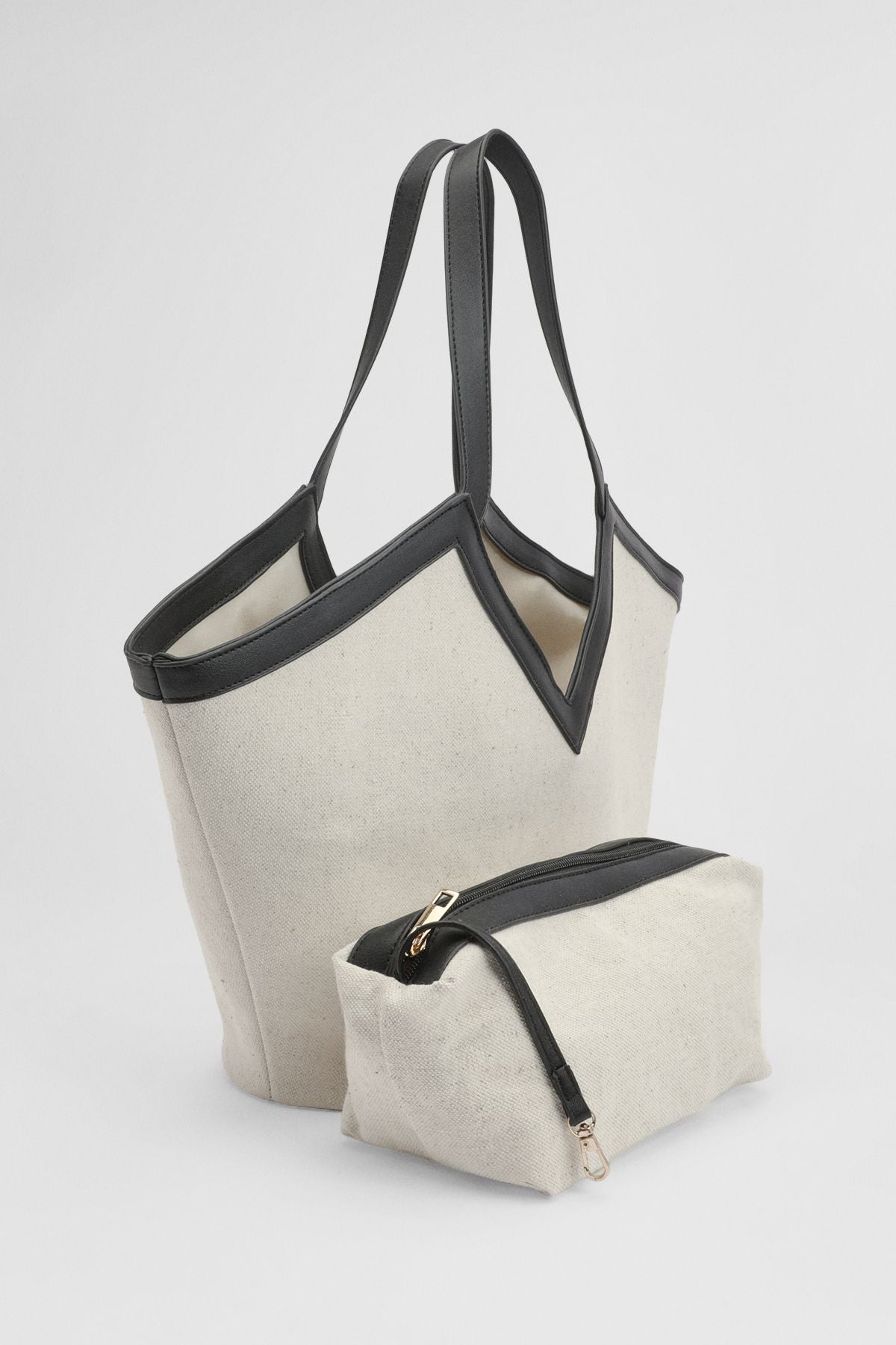 https://mediahub.prettylittlething.com/hzz50738_black_xl_2