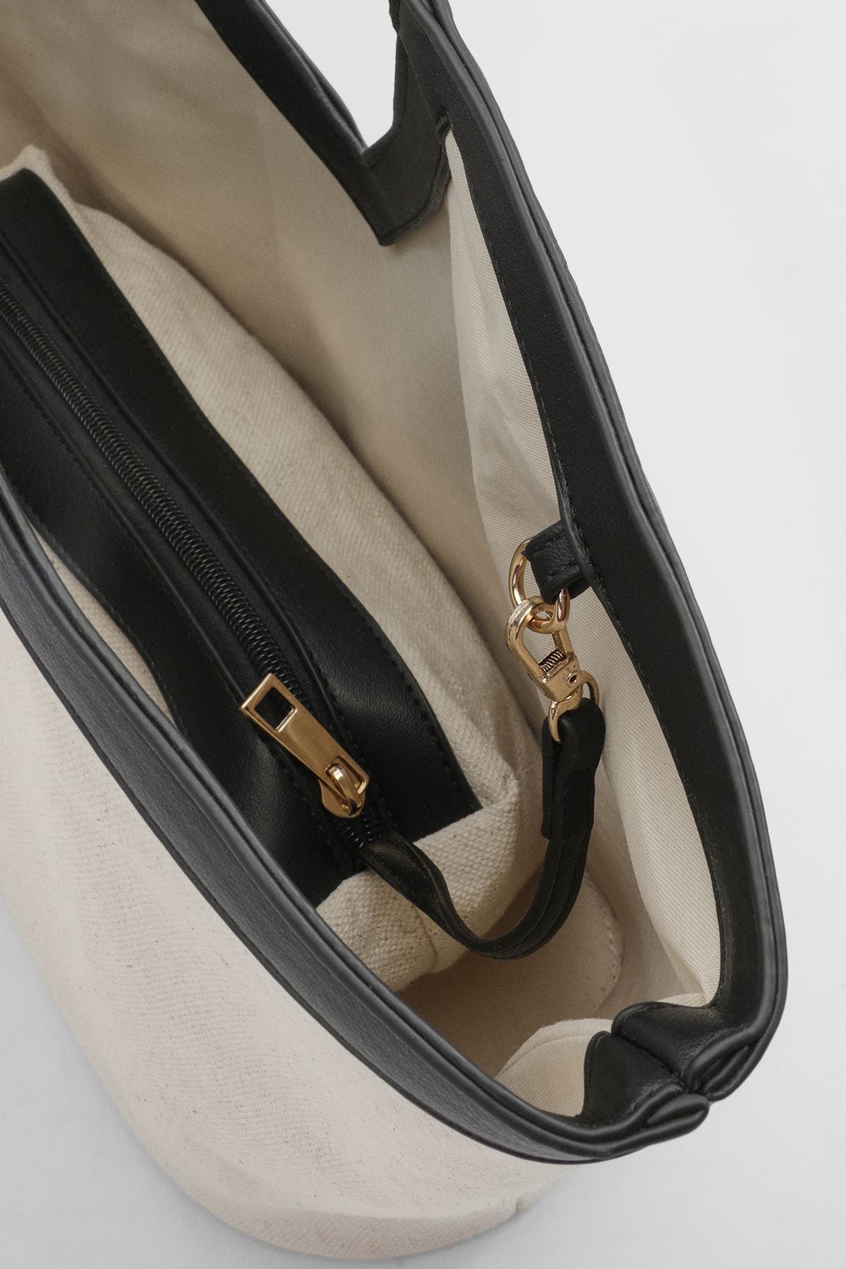 https://mediahub.prettylittlething.com/hzz50738_black_xl_3
