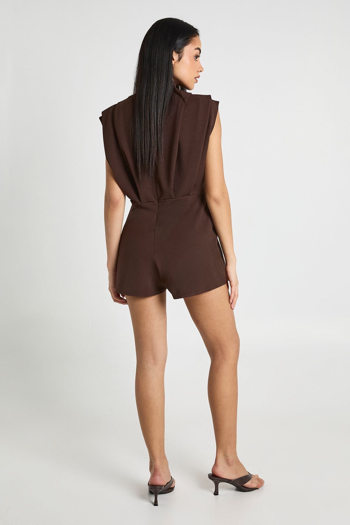 https://mediahub.prettylittlething.com/hzz52385_chocolate_xl_1