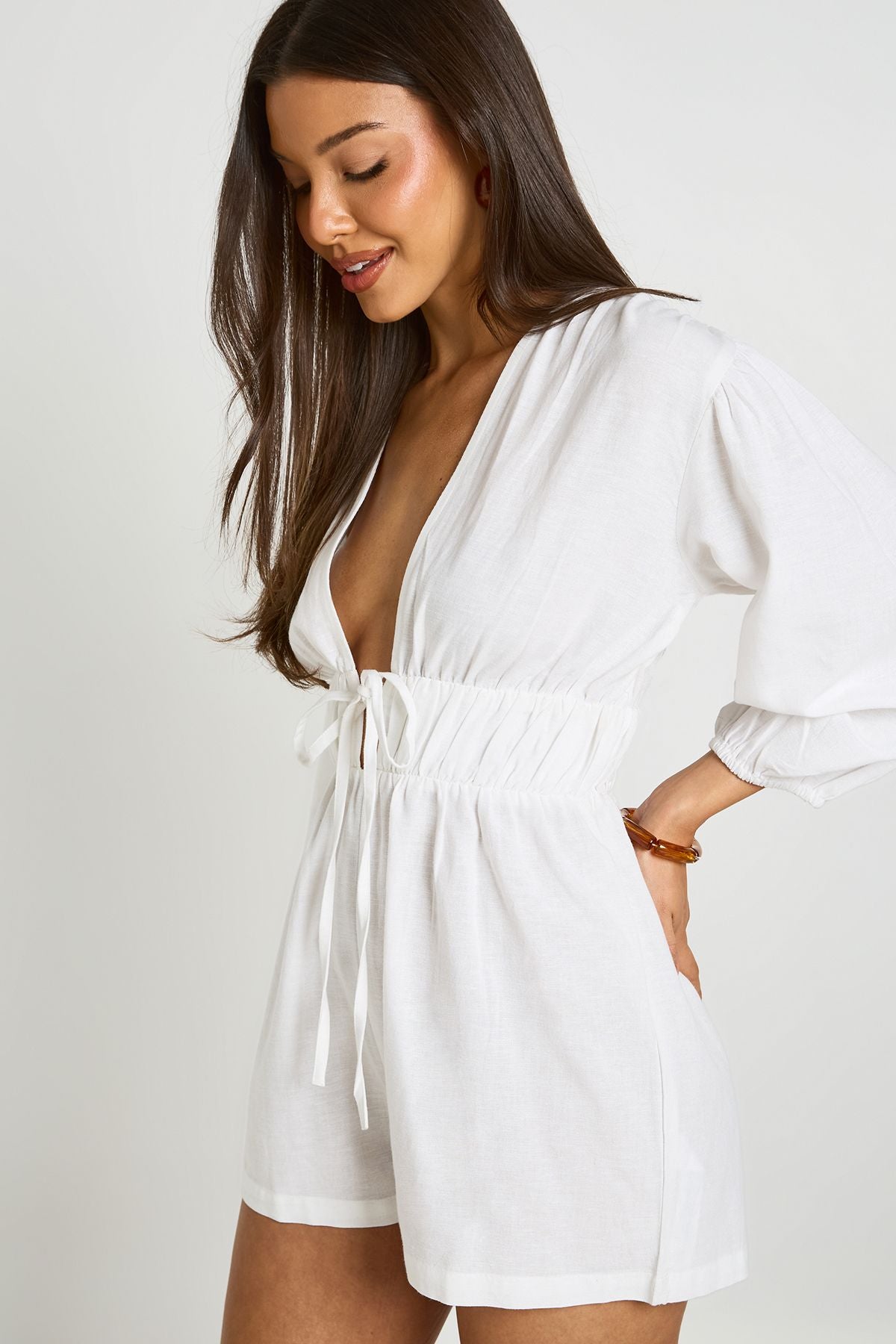 https://mediahub.prettylittlething.com/hzz52751_ivory_xl_3