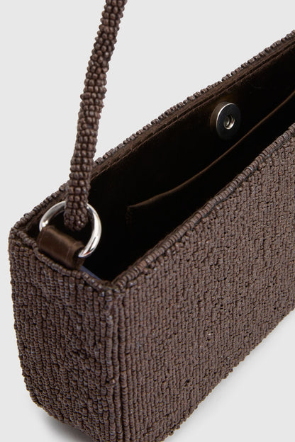 https://mediahub.prettylittlething.com/hzz52770_chocolate_xl_3