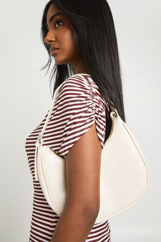 https://mediahub.prettylittlething.com/hzz53365_ecru_xl