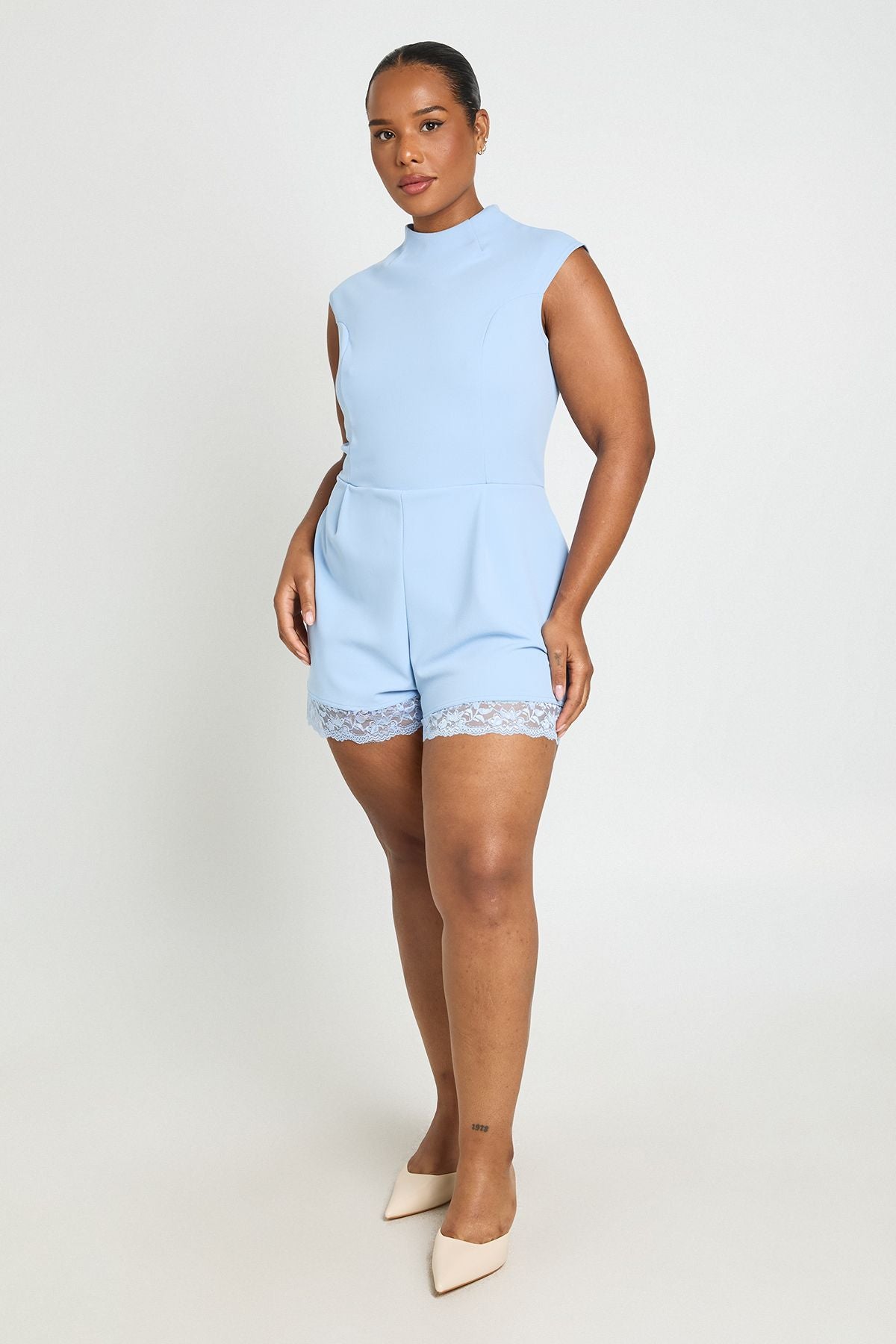 https://mediahub.prettylittlething.com/hzz60665_powder%20blue_xl_2