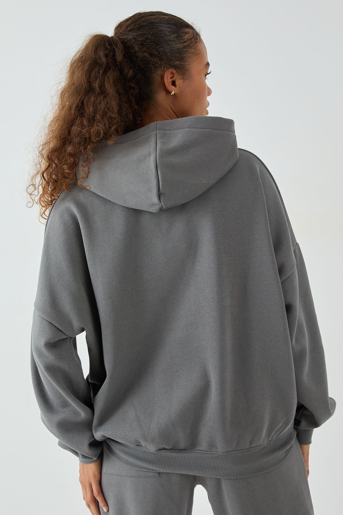 https://mediahub.prettylittlething.com/xtt00154_charcoal_xl_1
