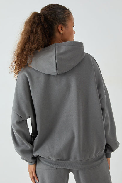 https://mediahub.prettylittlething.com/xtt00154_charcoal_xl_1